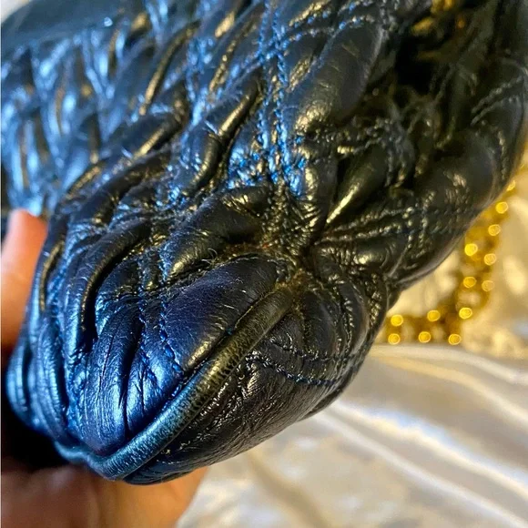 Marc Jacobs Black and Gold Quilted Shoulder Bag “STAM” - Picture 9 of 9